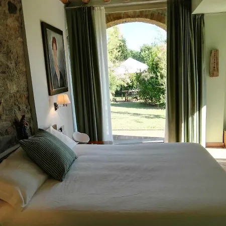 Podere Le Pianacce Bed & Breakfast
