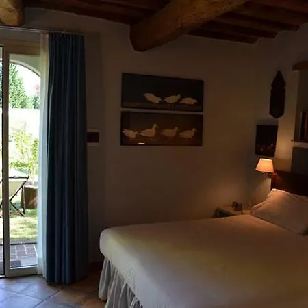 Podere Le Pianacce Bed & Breakfast